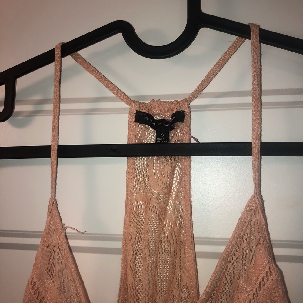 Lace summer top. - Picture 3 of 3